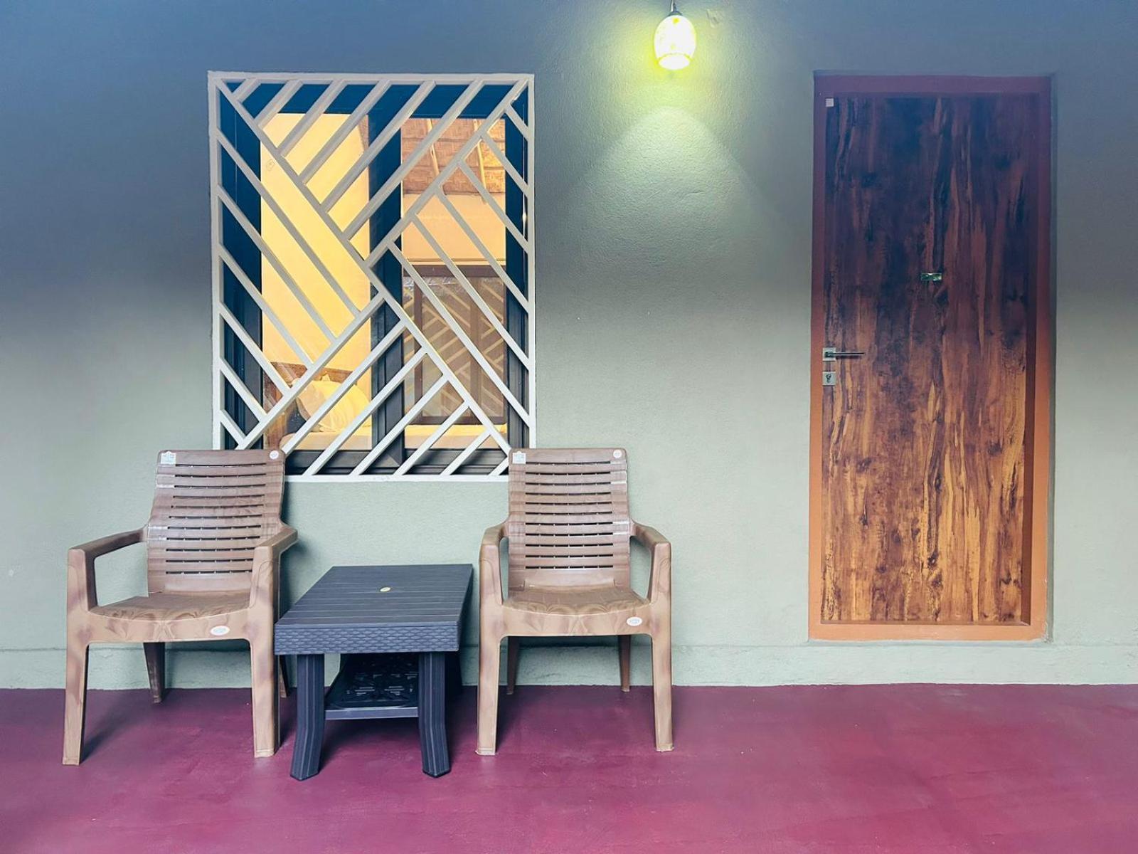 Hampi Village Resort & Tutti Cafe Екстер'єр фото